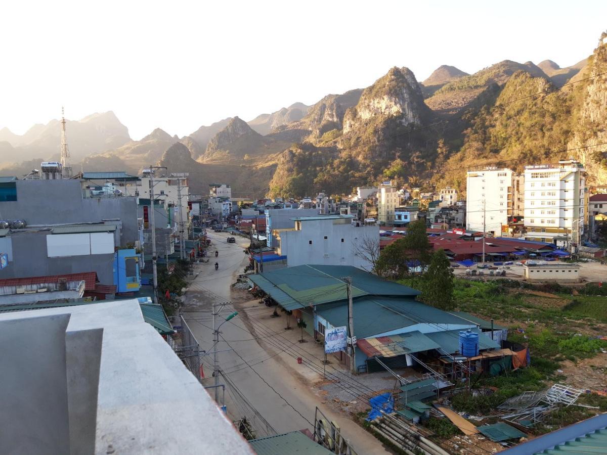 Hotel Nha Nghi T&T Dong Van  Zewnętrze zdjęcie