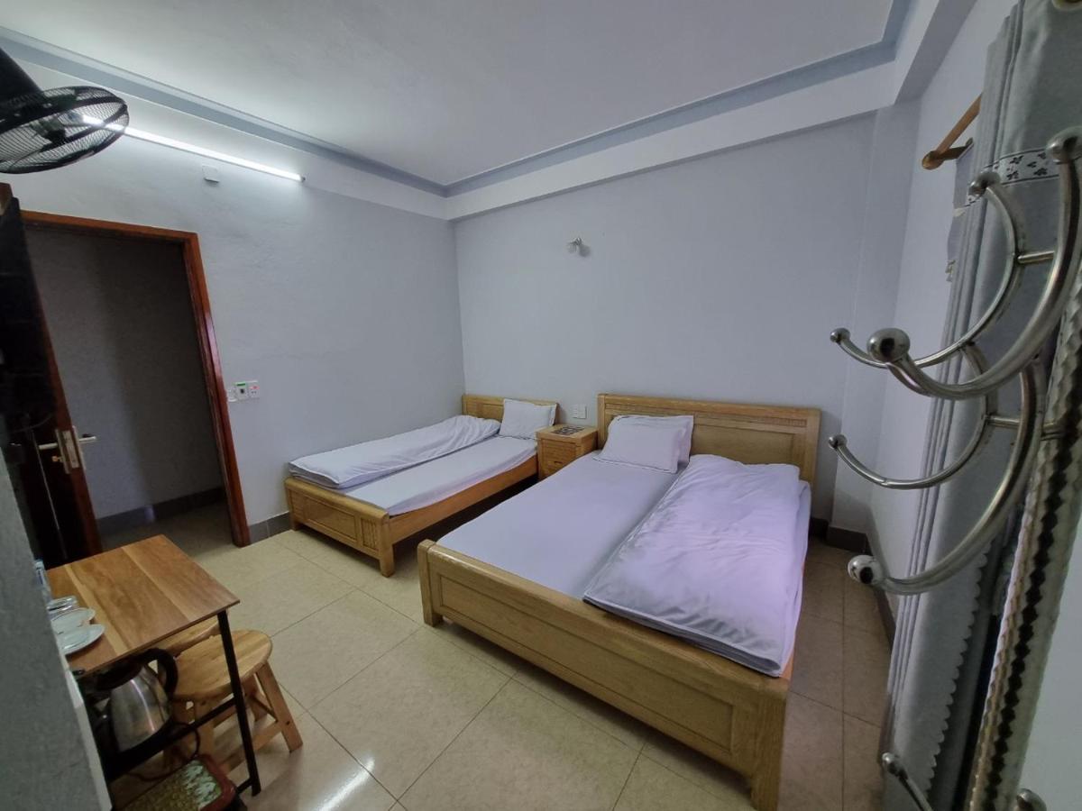 Hotel Nha Nghi T&T Dong Van  Zewnętrze zdjęcie